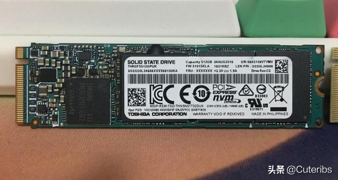 绿联nvme硬盘盒,绿联轻巧款nvme硬盘盒区别