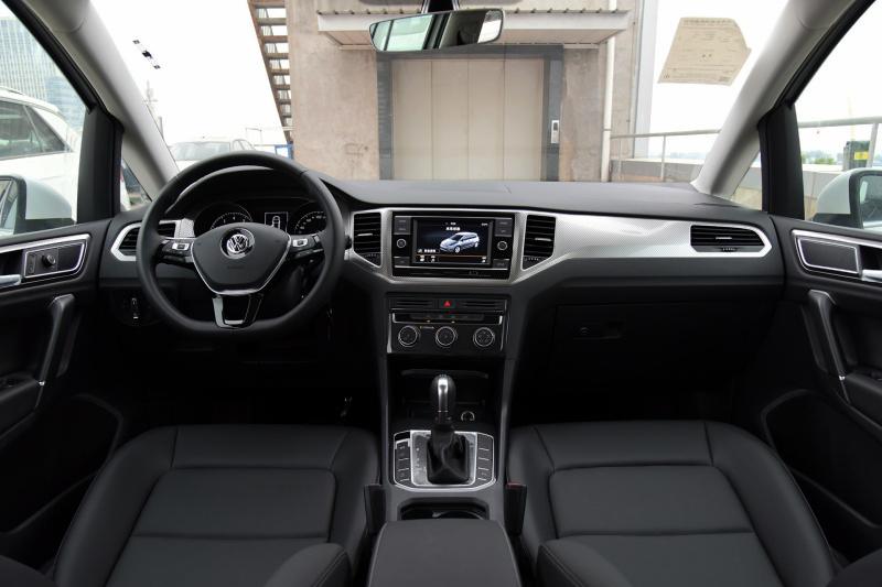 高尔夫·嘉旅，一台被严重低估了的“奶爸高级小厢货”