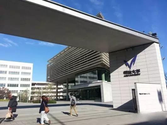 日本明治大学留学申请,日本大学介绍明治大学