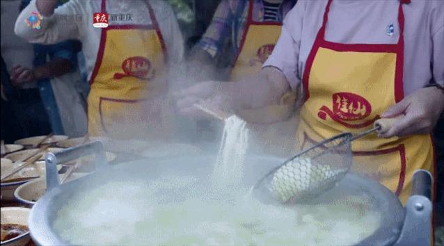 泪奔！你见过这样的重庆和这样的重庆社区吗？