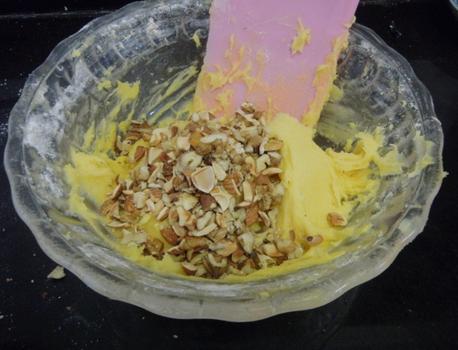 自己在家怎么做饼干简单又好吃,简单做饼干的方法不用酵母