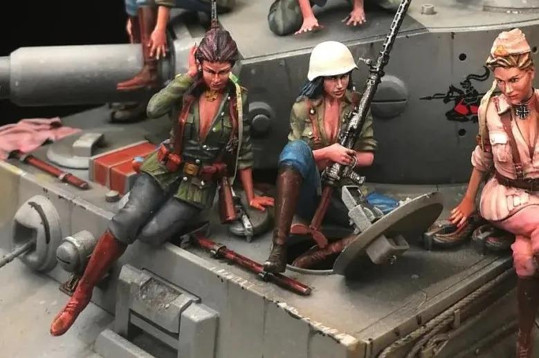 德国女兵吃饭视频,二战德国女兵的视频