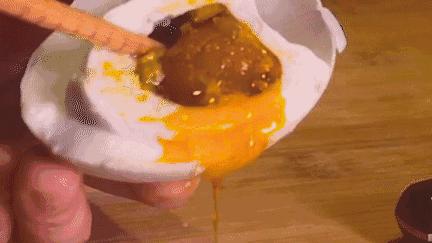 海鸭蛋被央视曝光了你还在吃吗,有些人买的海鸭蛋为什么不流油