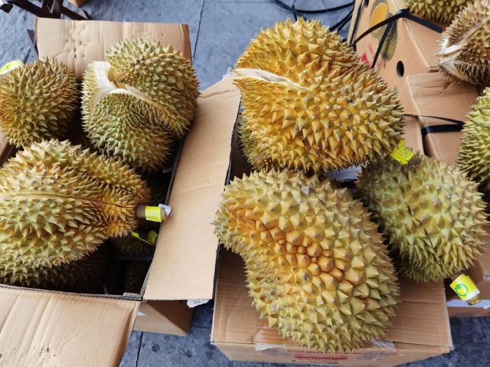 买榴莲要诀,水果店老板告诉你榴莲怎么挑选