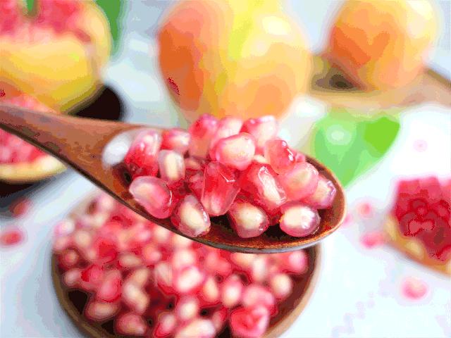 吃石榴不吐皮,吃石榴不吐籽的石榴