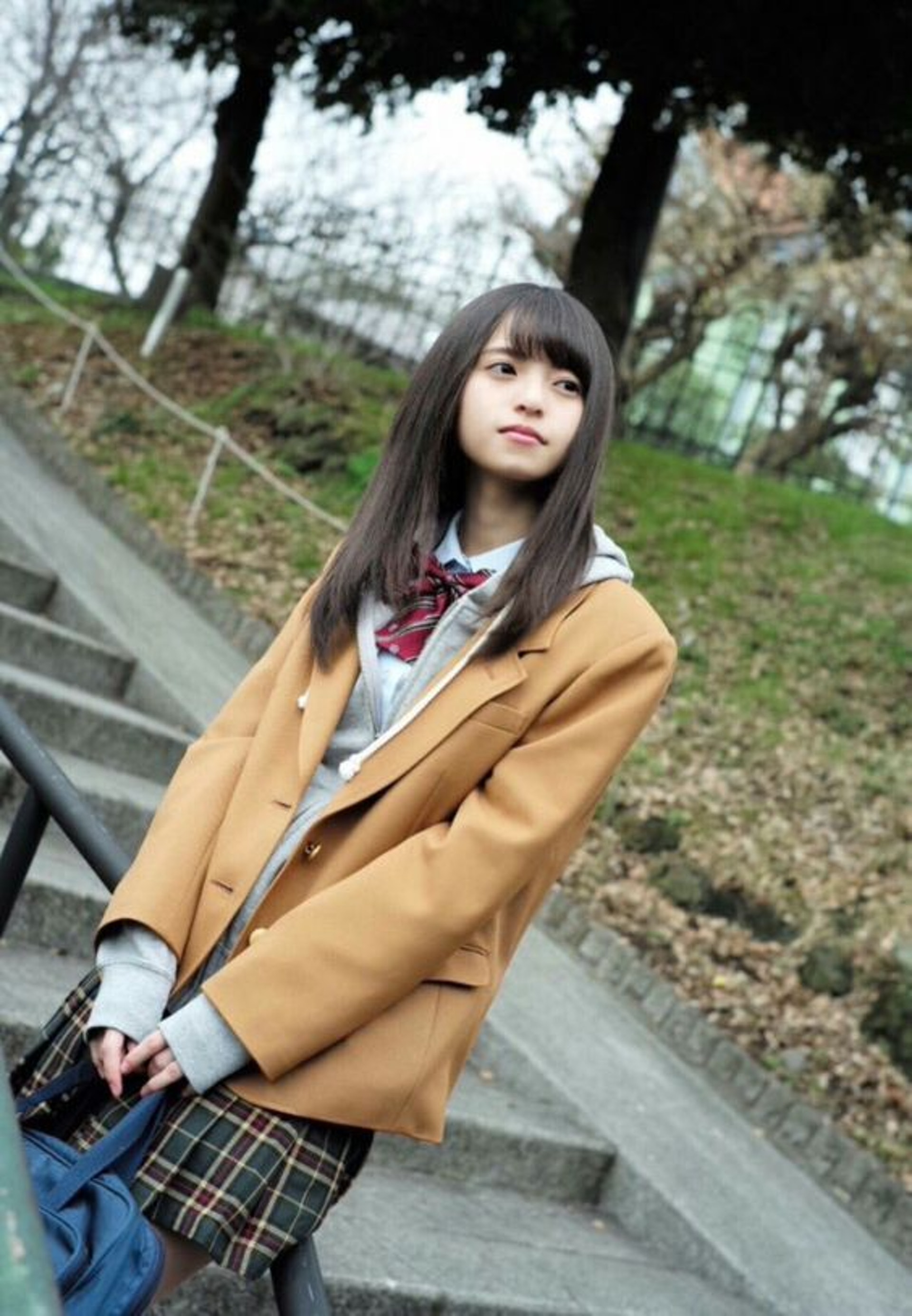 穿校服好看的日本女星 (日本最适合穿校服的女星走路霸气)