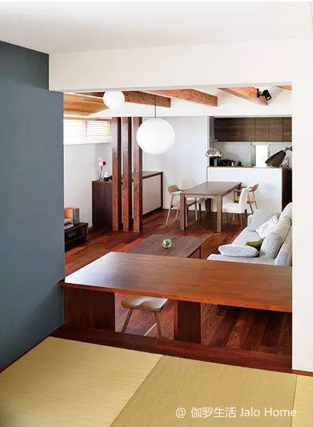 榻榻米的真实感受,年轻人对你一无所知