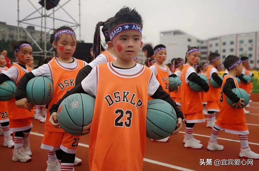 全省再次聚焦翠屏教育体育事业校园足球风行大翠屏