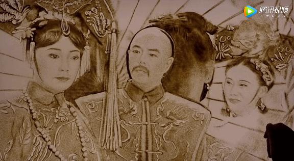 90后小伙手掌画画惊艳众人,神仙手男