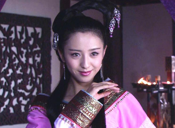 妖妇有五种媚态，潘金莲具备三种，西门庆已经招架不住