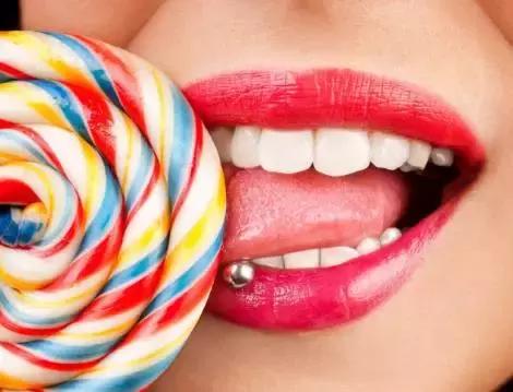 青春期如何把牙变白,青春期怎么让五官变好