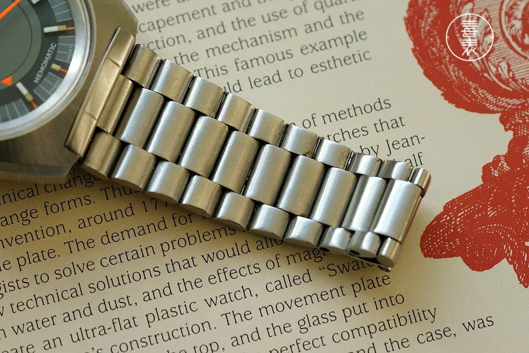 omega纯铜带钻钟表,闹铃手表机械表