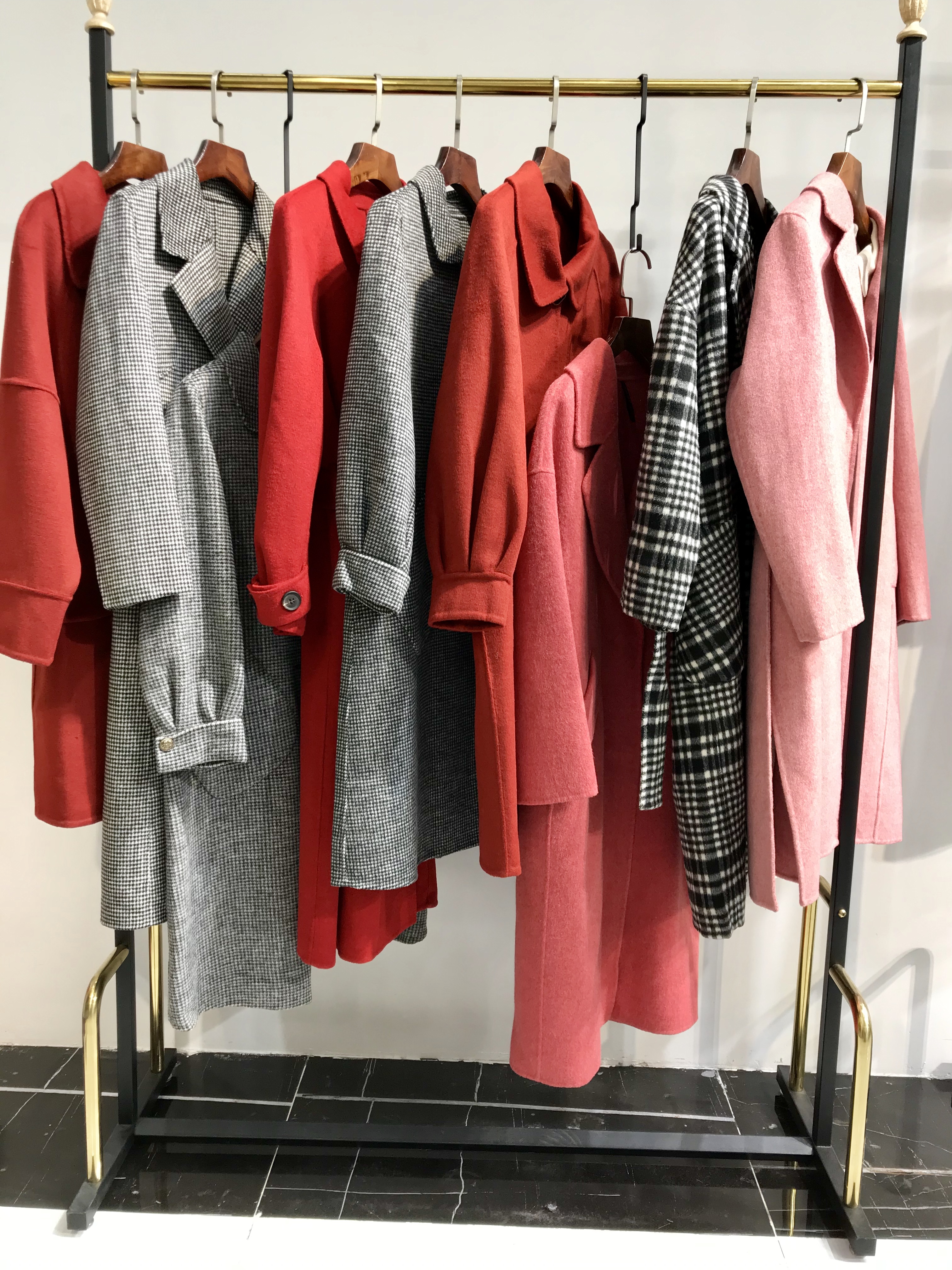 新款双面羊绒大衣品牌尾货灰色,羊绒大衣品牌女装尾货批发