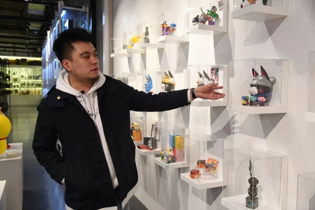 潮流玩具单品,适合年轻人盘的玩具