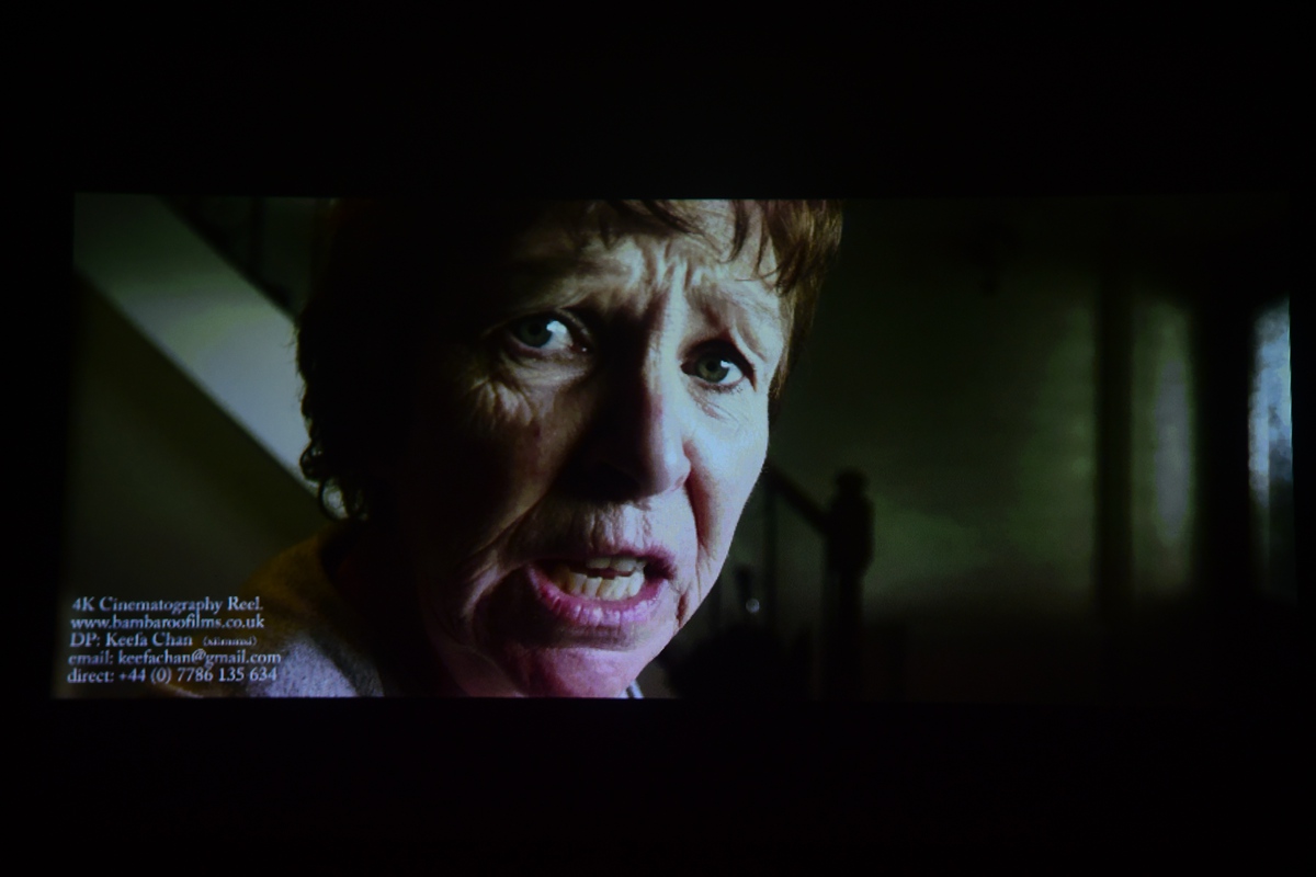 新款家用投影仪高清小型便携投影,口袋智能微型投影仪