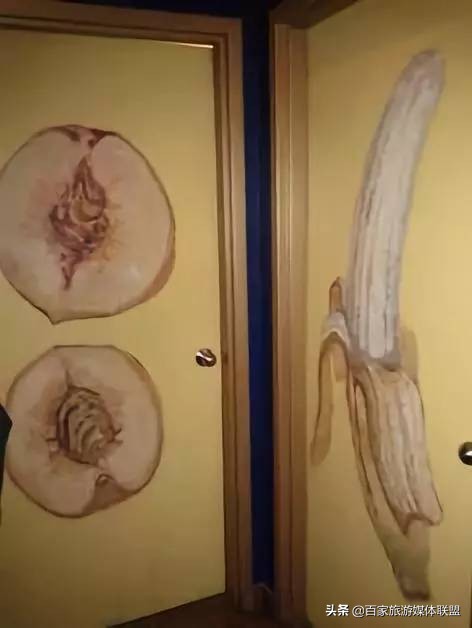 男女厕所的标志照片,男女厕所英文标志图