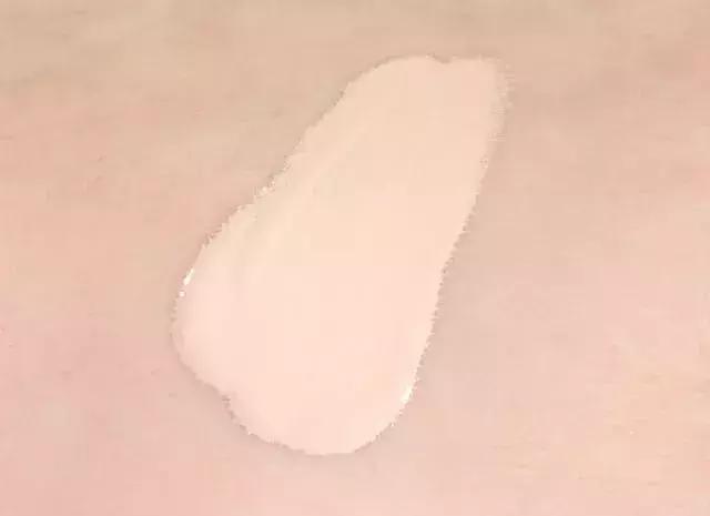 十大公认好用的粉底液排名滋润型,适合秋冬各种皮肤的粉底液