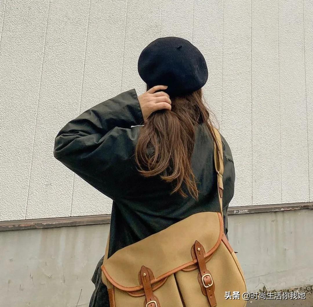 女人穿的外套有气质的质量最好的,女生外套有这几件就够了