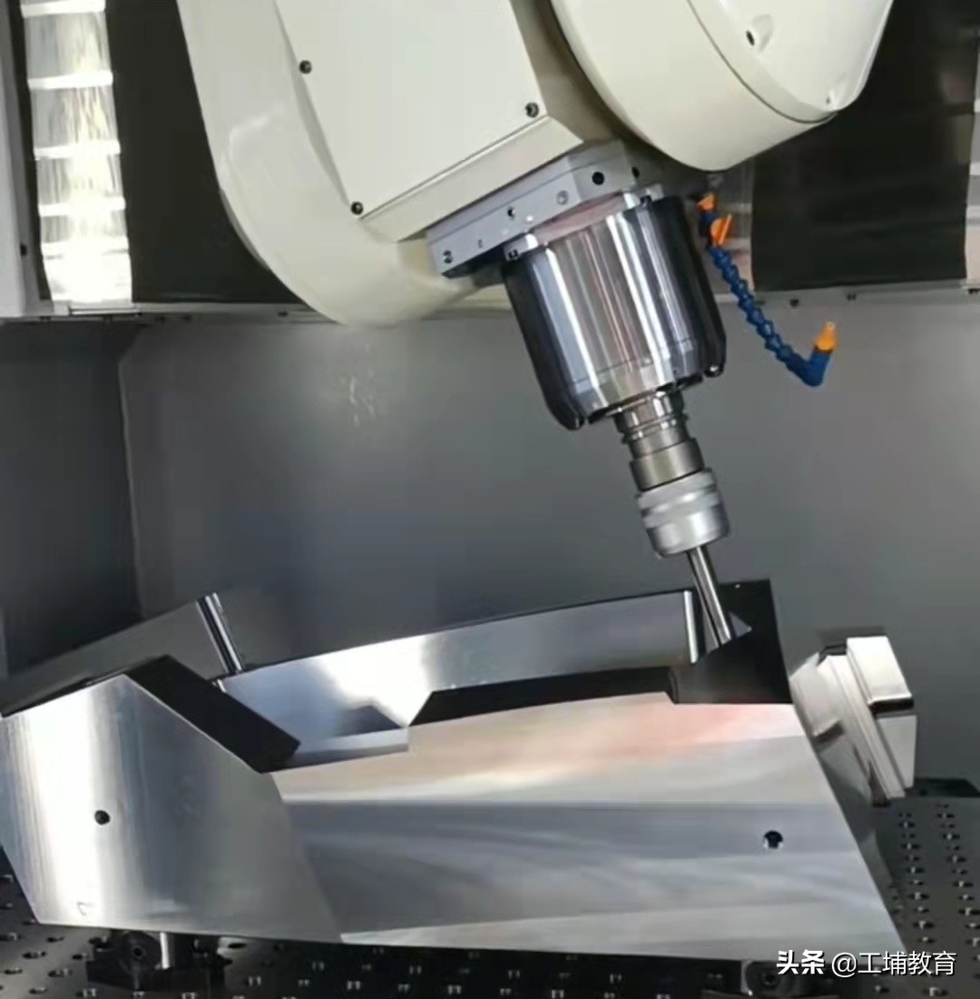 建筑模具制造加工,雕铣模具加工视频