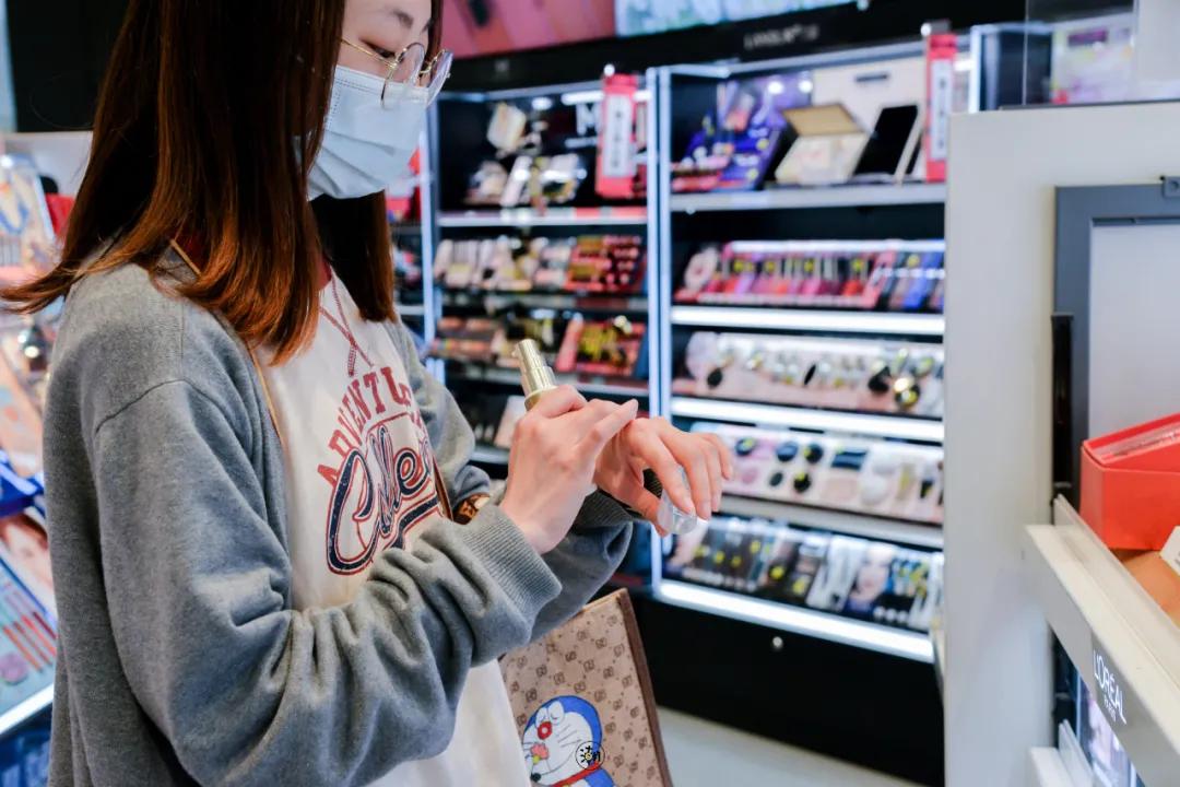 海尚MALL「花漾百出」攻略全曝光,扫货/美食/抽奖一个都不少