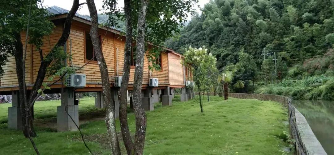 山间有特色的民宿推荐,十大高颜值民宿排行榜