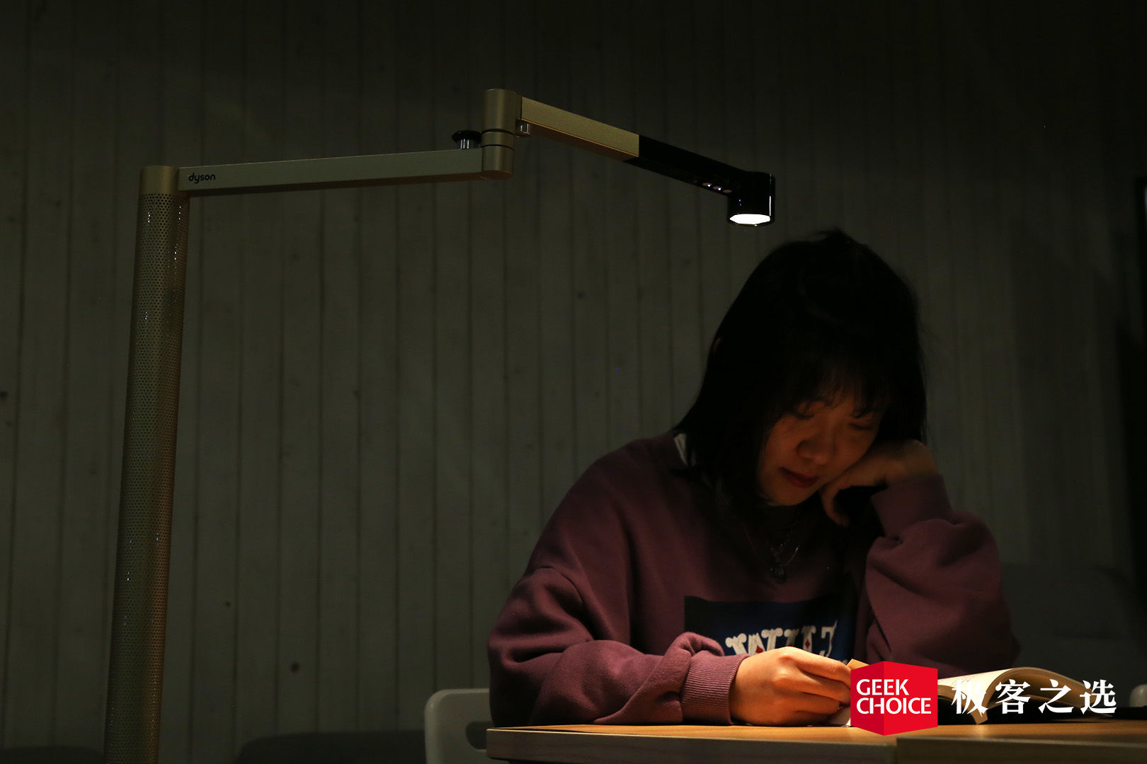 戴森600元,戴森1500元