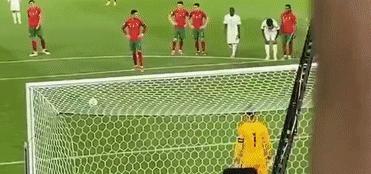 加纳乔致敬c罗冥想,姆巴佩致敬亨利c罗