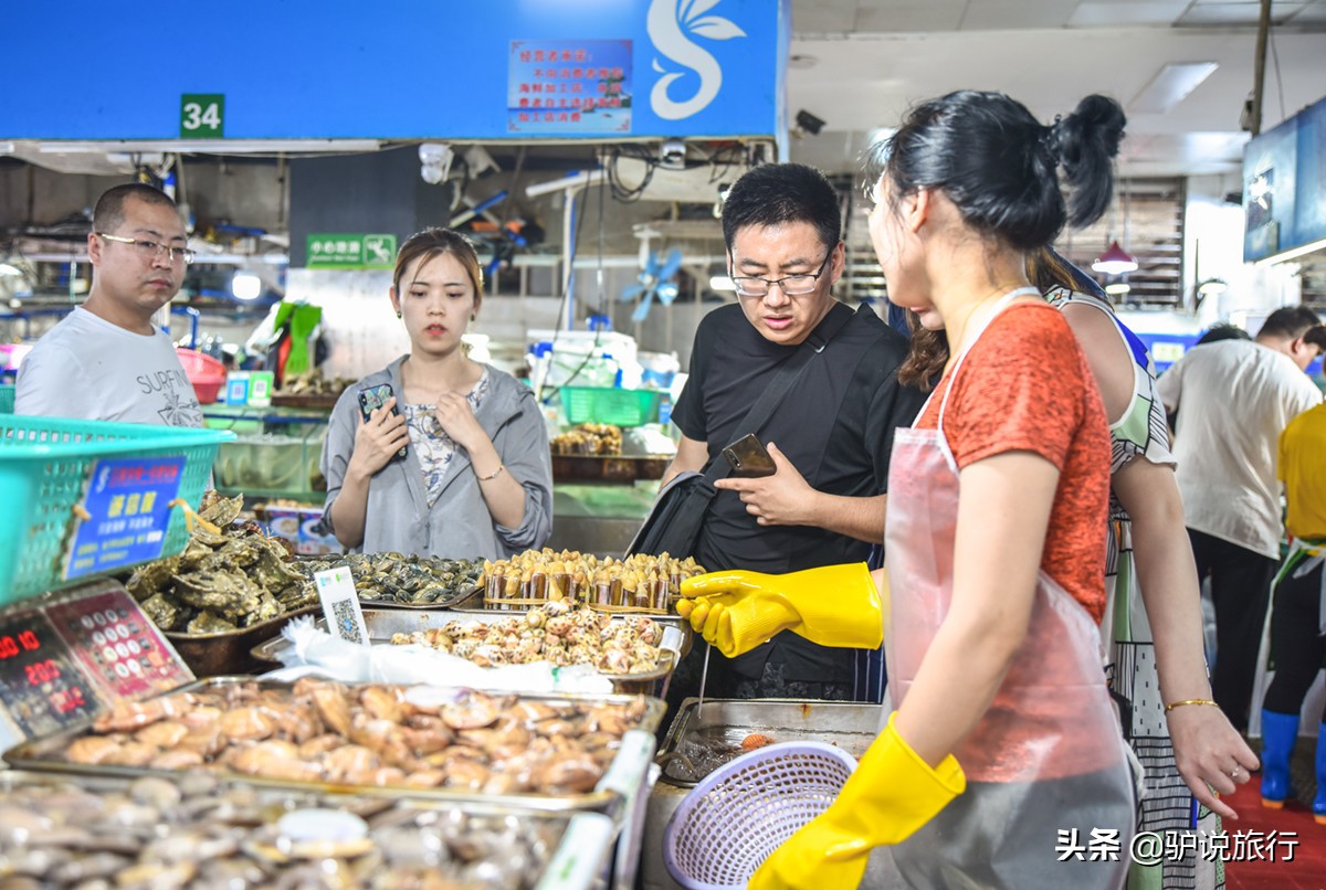 湖北小伙5年跑几十场马拉松，还“跑”出了家三亚Top3海鲜餐厅