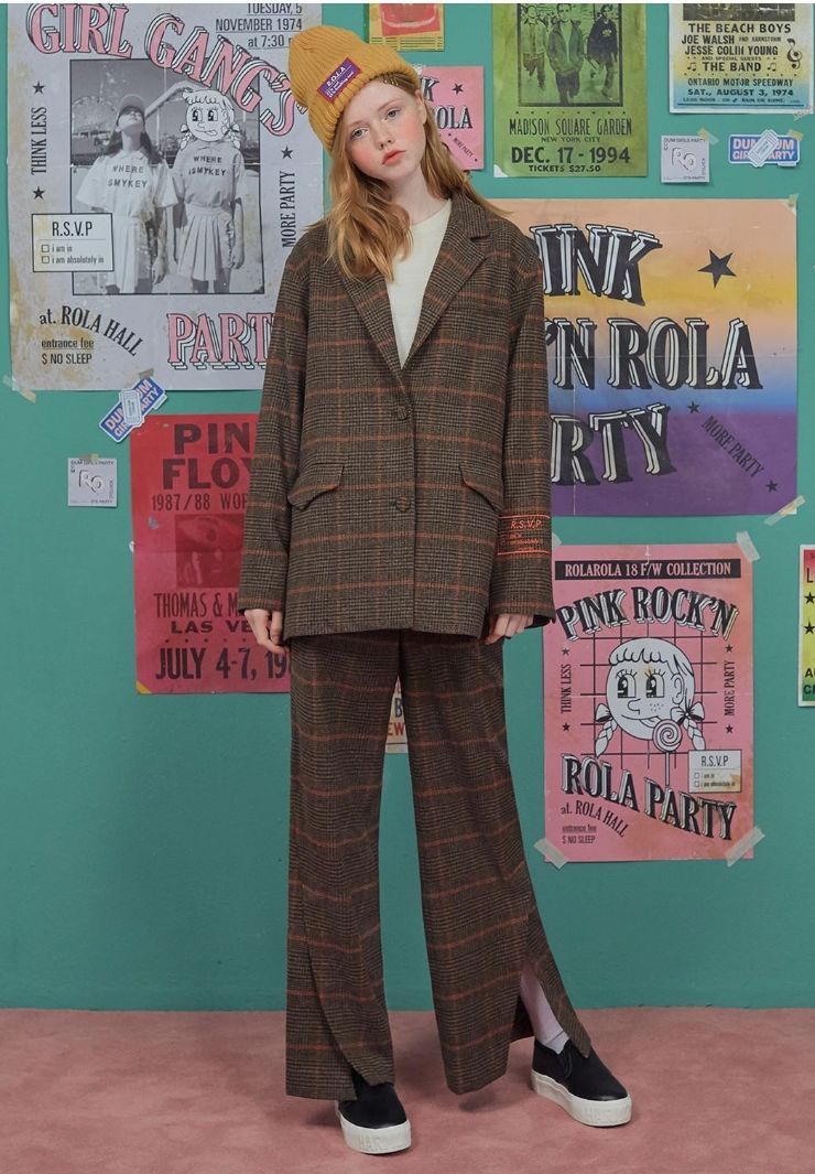 闊╁墽濂充富绌挎惌鍝佺墝,闊╁墽濂宠绌挎惌鍝佺墝