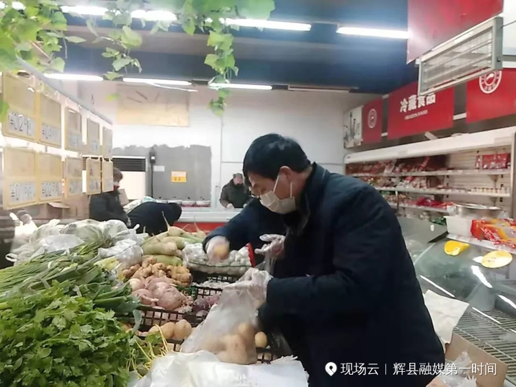 河南辉县农村支书,河南新乡辉县村长