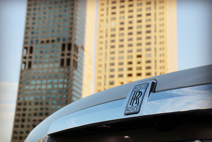 全新一代劳斯莱斯古思特,豪华180评测