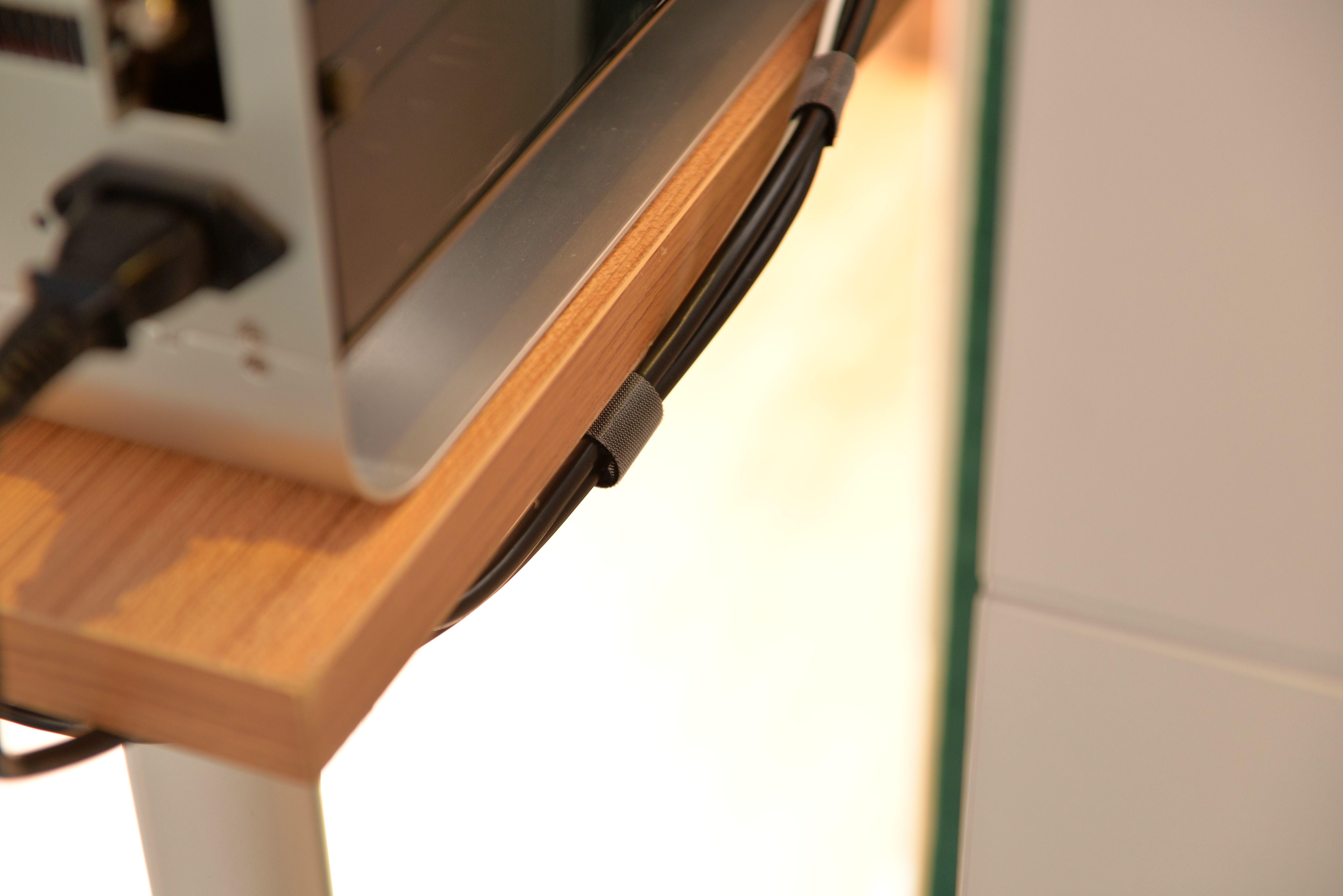 数十款桌面神器，打造100寸娱乐桌面，投影与显示器的完美结合