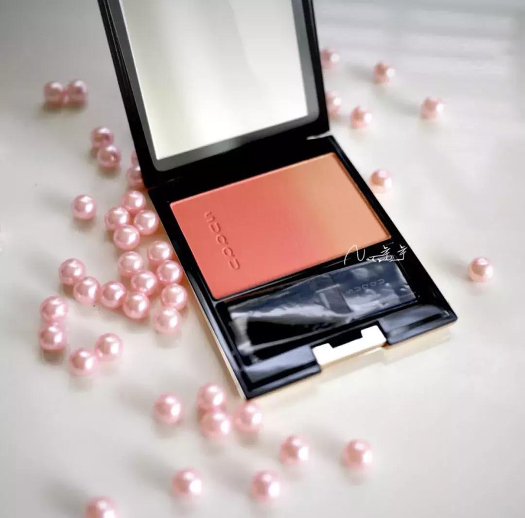 火遍全网的造型,泫雅妆推荐