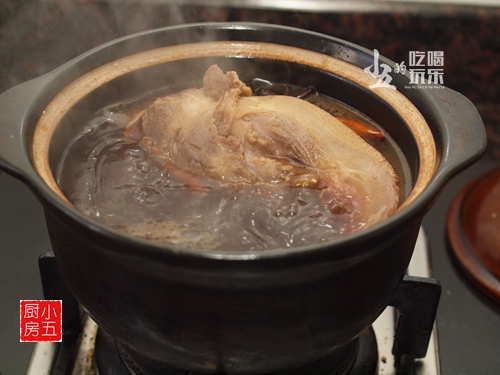 60多岁做卤菜,60家卤菜店经营技巧