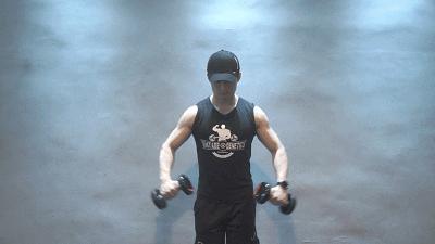 圆肩矫正动画,圆肩体态矫正训练