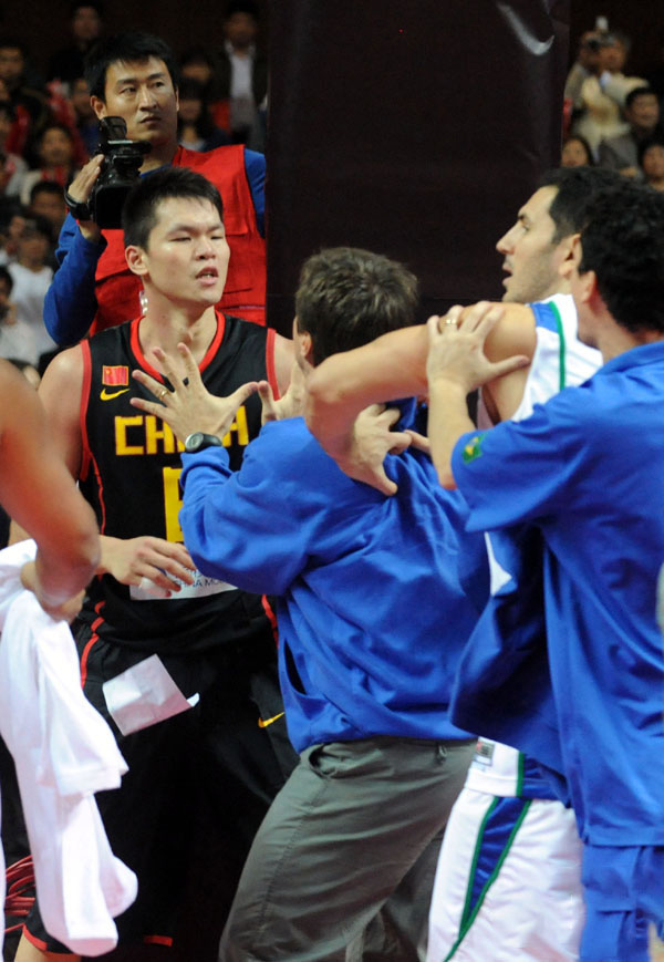 朱芳雨万分先生出场介绍,朱芳雨历史上第一个万分先生
