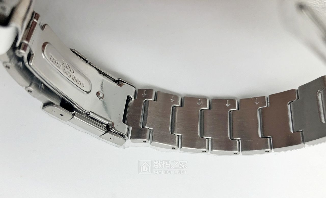 卡西欧ecw-m300手表说明书,卡西欧gst-s310-1a测评