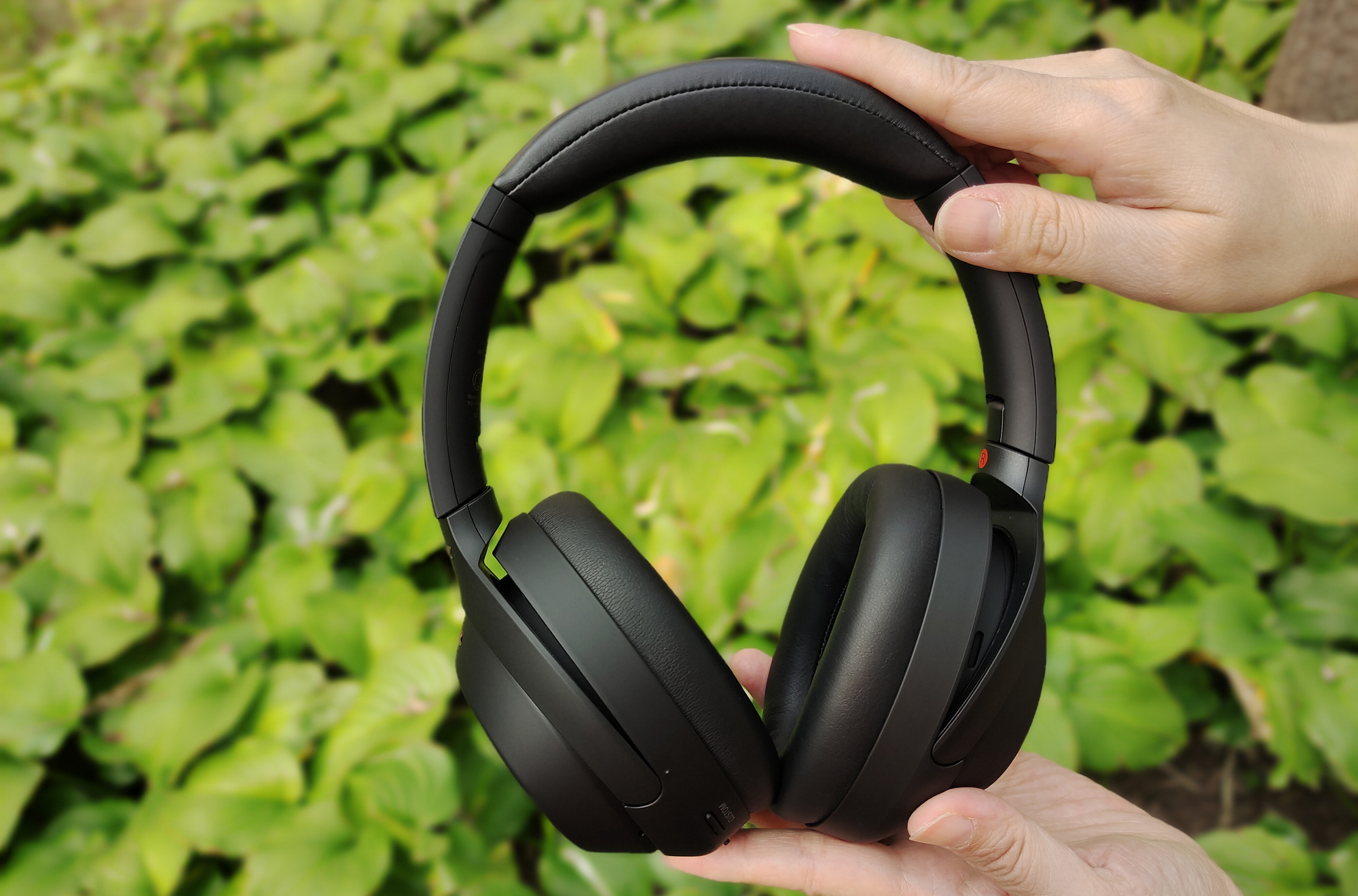 索尼降噪耳机wh-1000xm4操作,索尼头戴耳机降噪实测