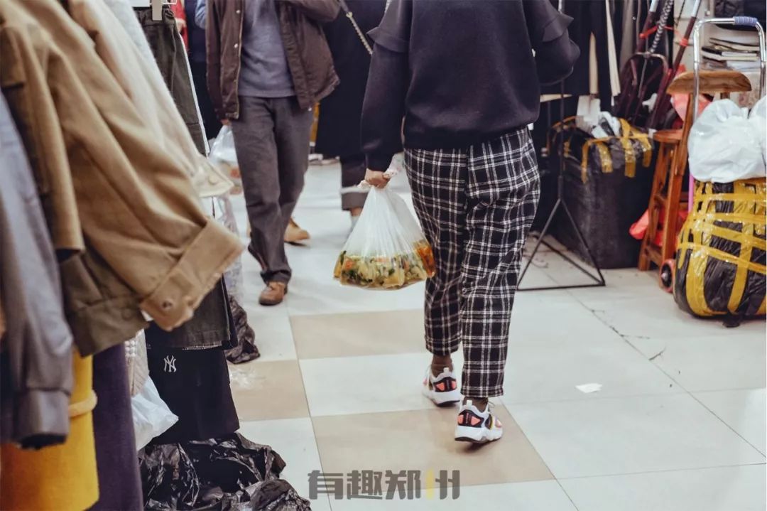 郑州银基商贸城现在生意好吗,郑州银基商贸城