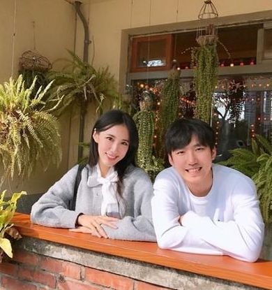 女星在无窗的小房间蜗居8年，曾因太节俭被男友甩，如今终于搬家