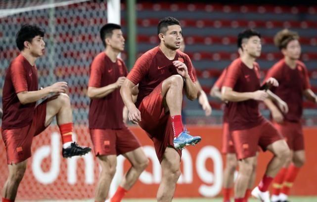 2018年12强赛中国男足,男足12强赛澳大利亚