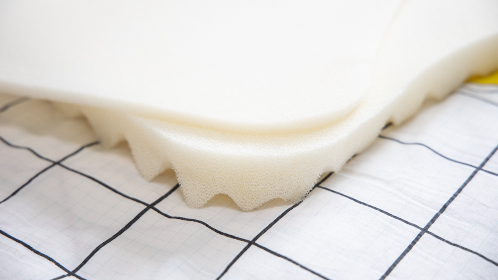 妈妈们都给宝宝枕什么样的枕头呢,什么枕头透气性最好适合宝宝枕