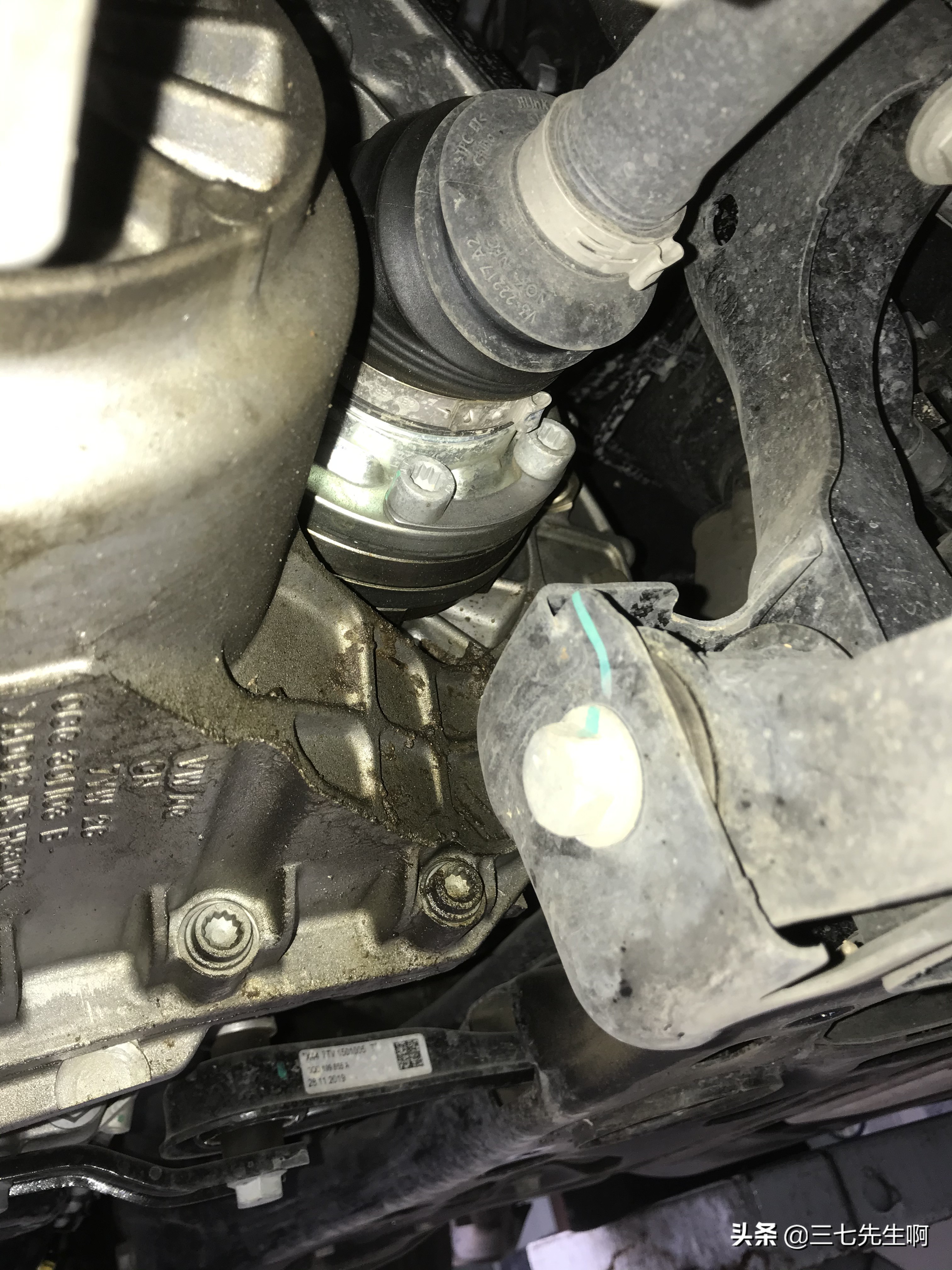 速腾10000公里保养发动机要清洗吗,速腾1.4t保养用什么牌子机油最好