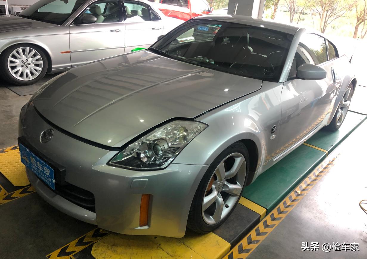 日产350z四驱顶配版,日产350z最新款多少钱