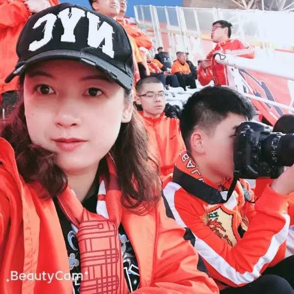 何塞换下卡里索,后防精彩防守