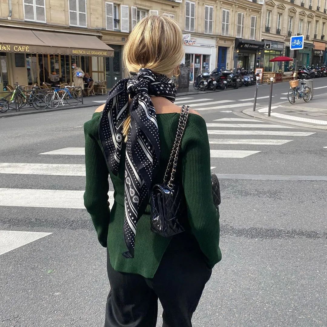 欧阳娜娜同款衣服牌子,欧阳娜娜淘宝同款衣服