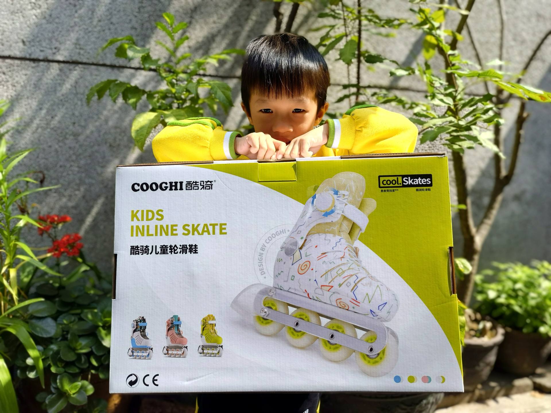 儿童轮滑鞋教学滑行,儿童滑轮滑鞋去哪儿滑