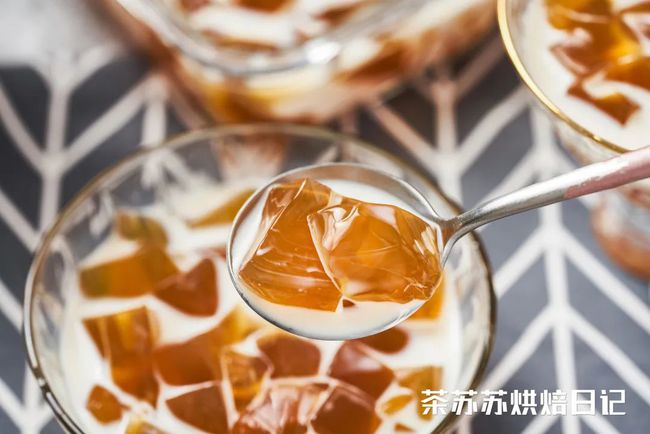 入秋煲椰子汤,海底椰什么季节煲汤最好