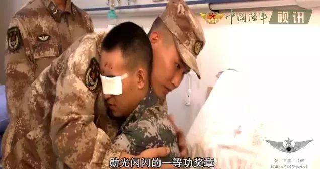 军礼的震撼瞬间,最动容的军礼