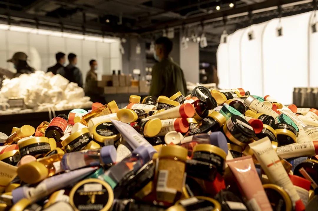 花几十块就能get大牌同款香水,几块钱薅大牌小样